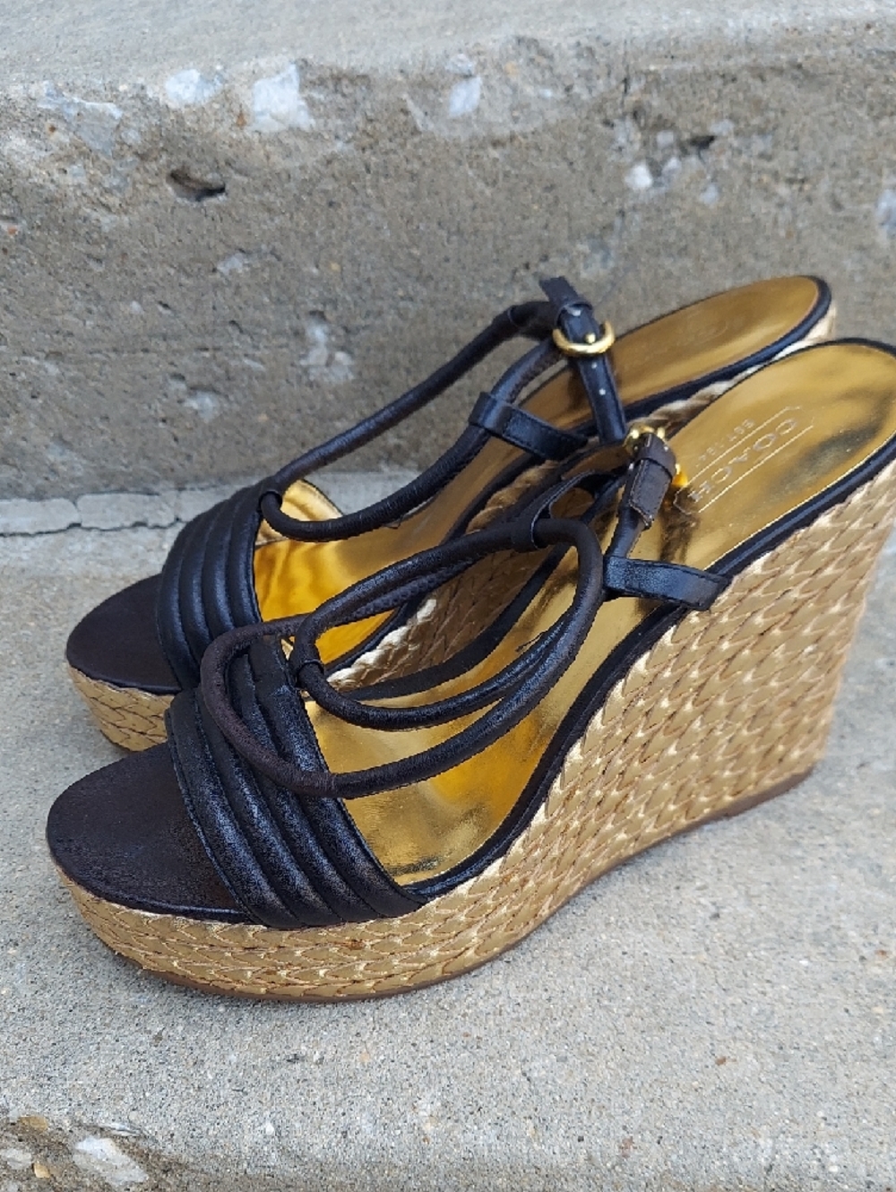 Coach Size 10 Black Strappy Sandal with Gold Natural Woven Wedge Platform Heel